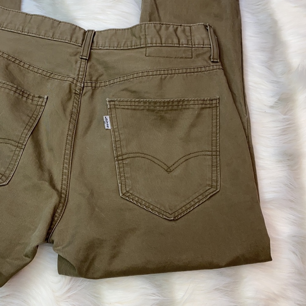 LEVI'S: Men's Slacks - Picture 5 of 8